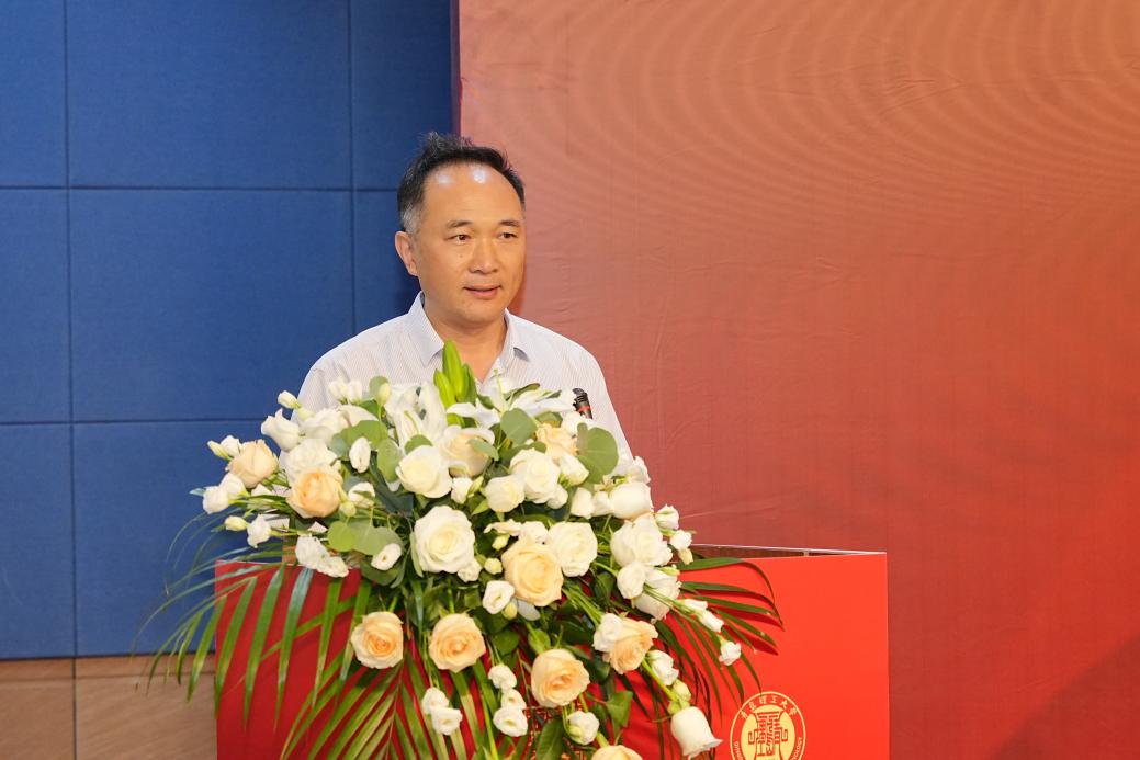图3 我司党委常委、副校长郭建锋致辞